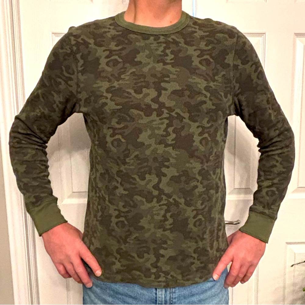 Urban Pipeline Slim Fit Camouflage Long-Sleeve Tee
